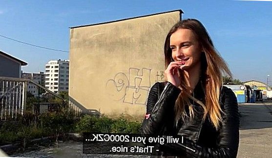 Ну, вот и агент предложил ей показать свое тело и свои возможности