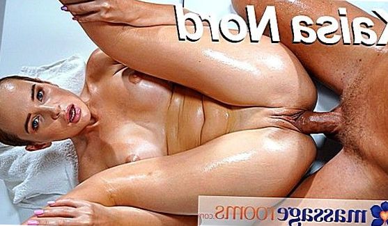 Еще слаще она сосет и делает парню несказанный минет, потом взобралась на него верхом, и словно ковбой, оседлала своей вагиной